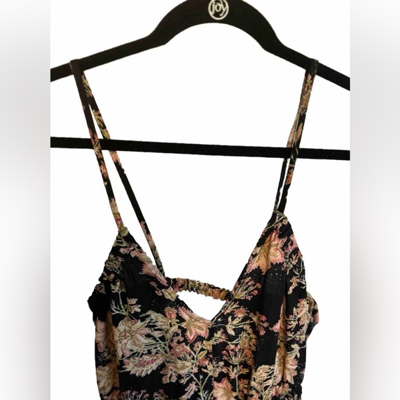 Free People Stand Out Printed Jumpsuit size Small - Picture 2 of 12